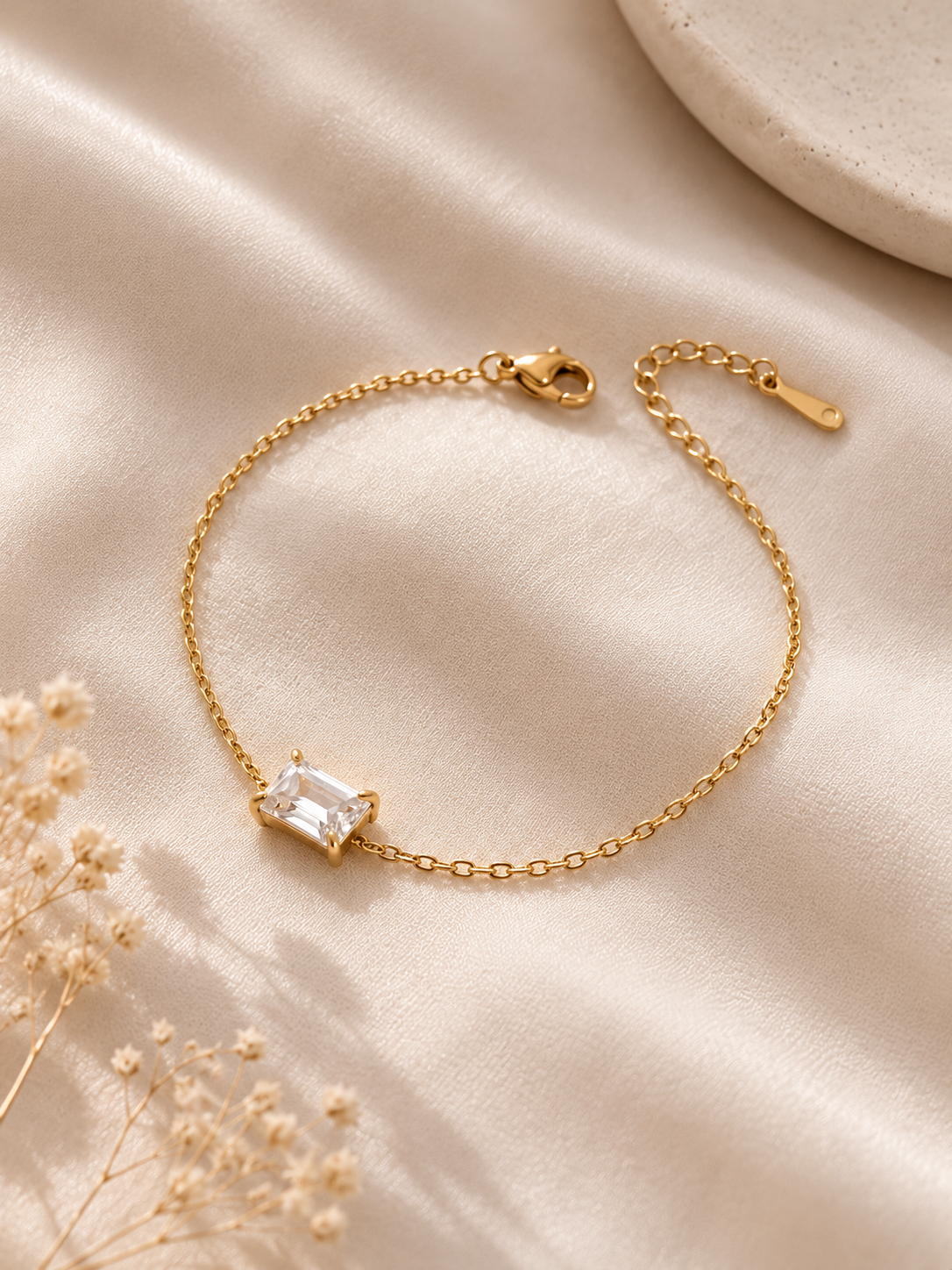 Anti-Tarnish Gold White Diamond Stone Adjustable Bracelet