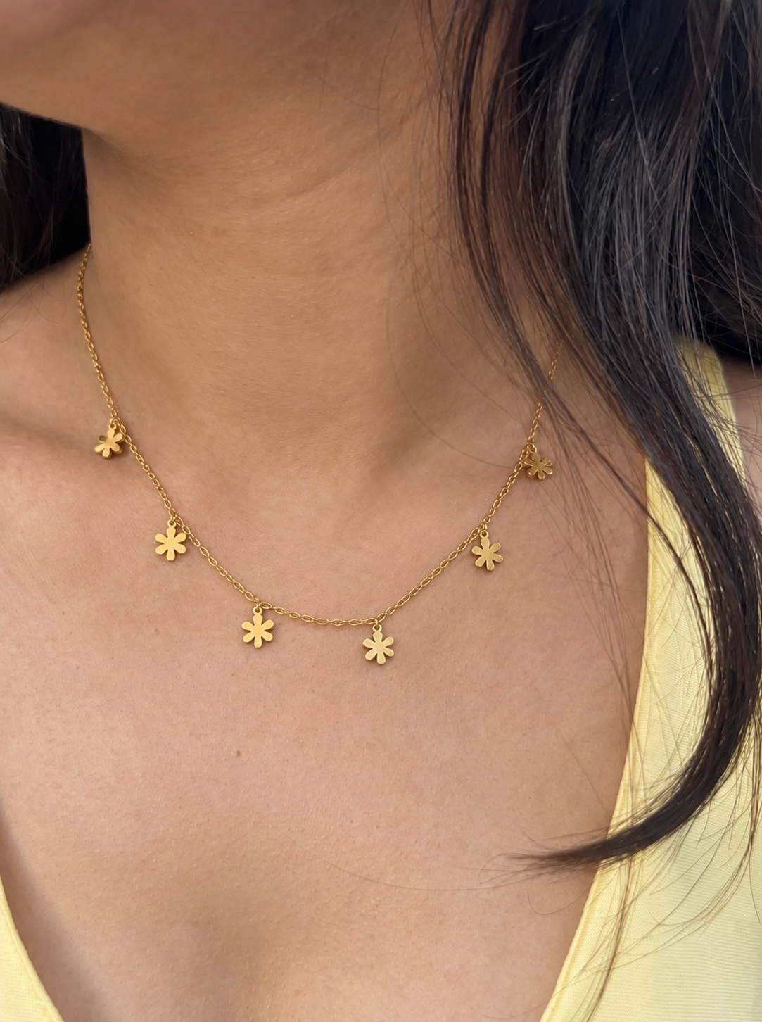 Anti-Tarnish Gold Flower Necklace