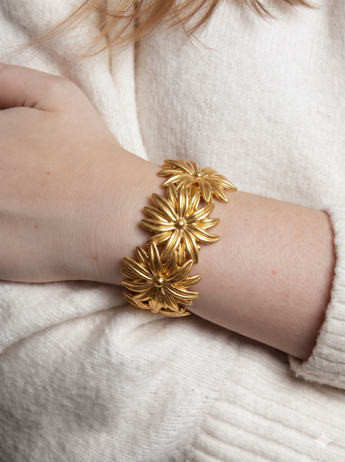 Anti-Tarnish Gold Bangle Adjustable Size Medium