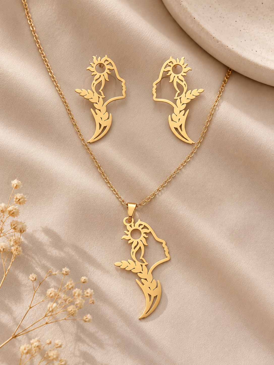 Anti-Tarnish Gold Lady Necklace Combo Set