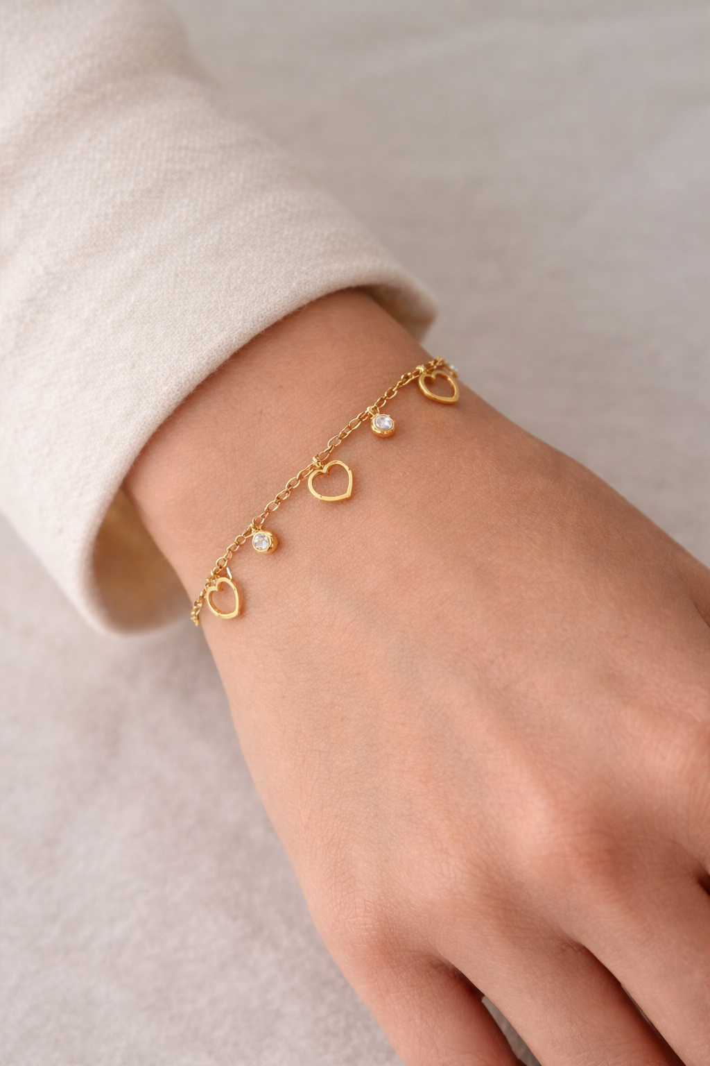 Anti-Tarnish Gold Heart Stone Adjustable Bracelet