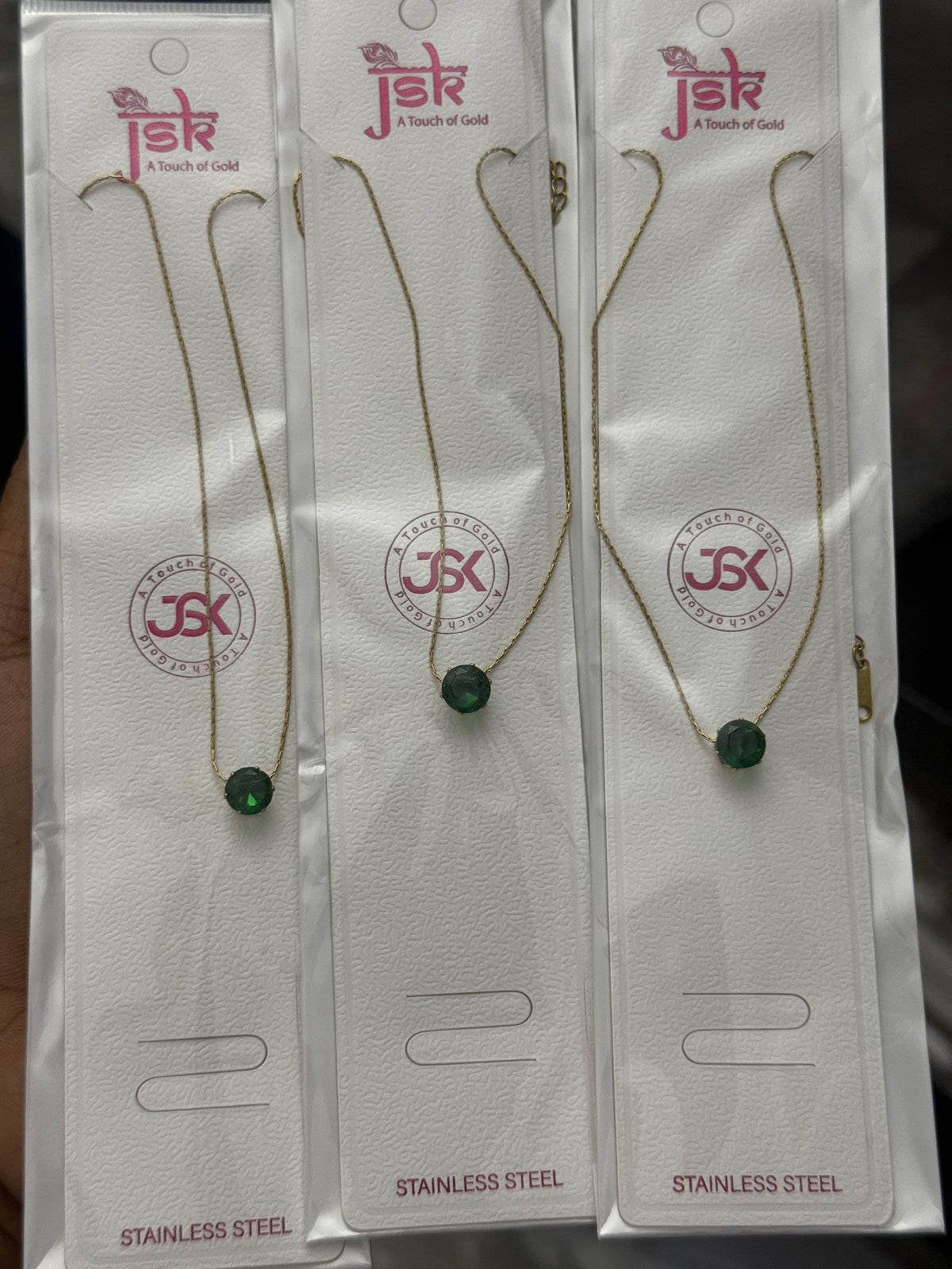 Anti-Tarnish Gold Green Stone Pendant Necklace
