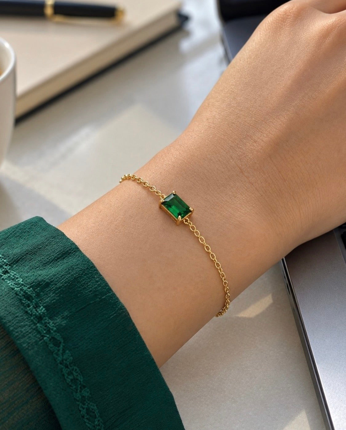 Anti-Tarnish Gold Green Diamond Stone Adjustable Bracelet