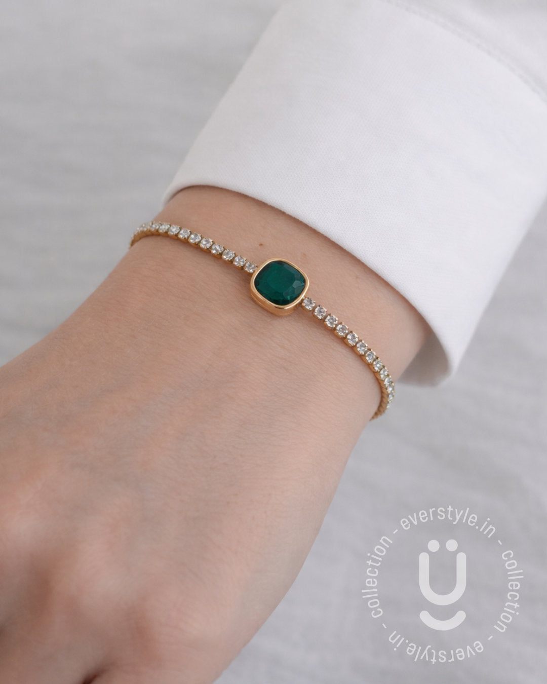 Anti-Tarnish Gold Stone Adjustable Bracelet