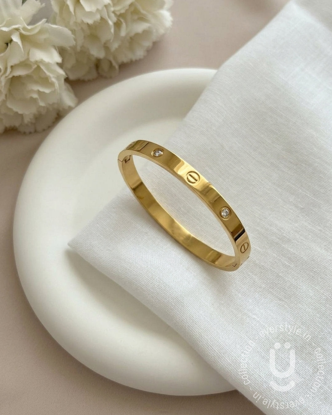 Anti-Tarnish Gold Bangle Adjustable Size Medium