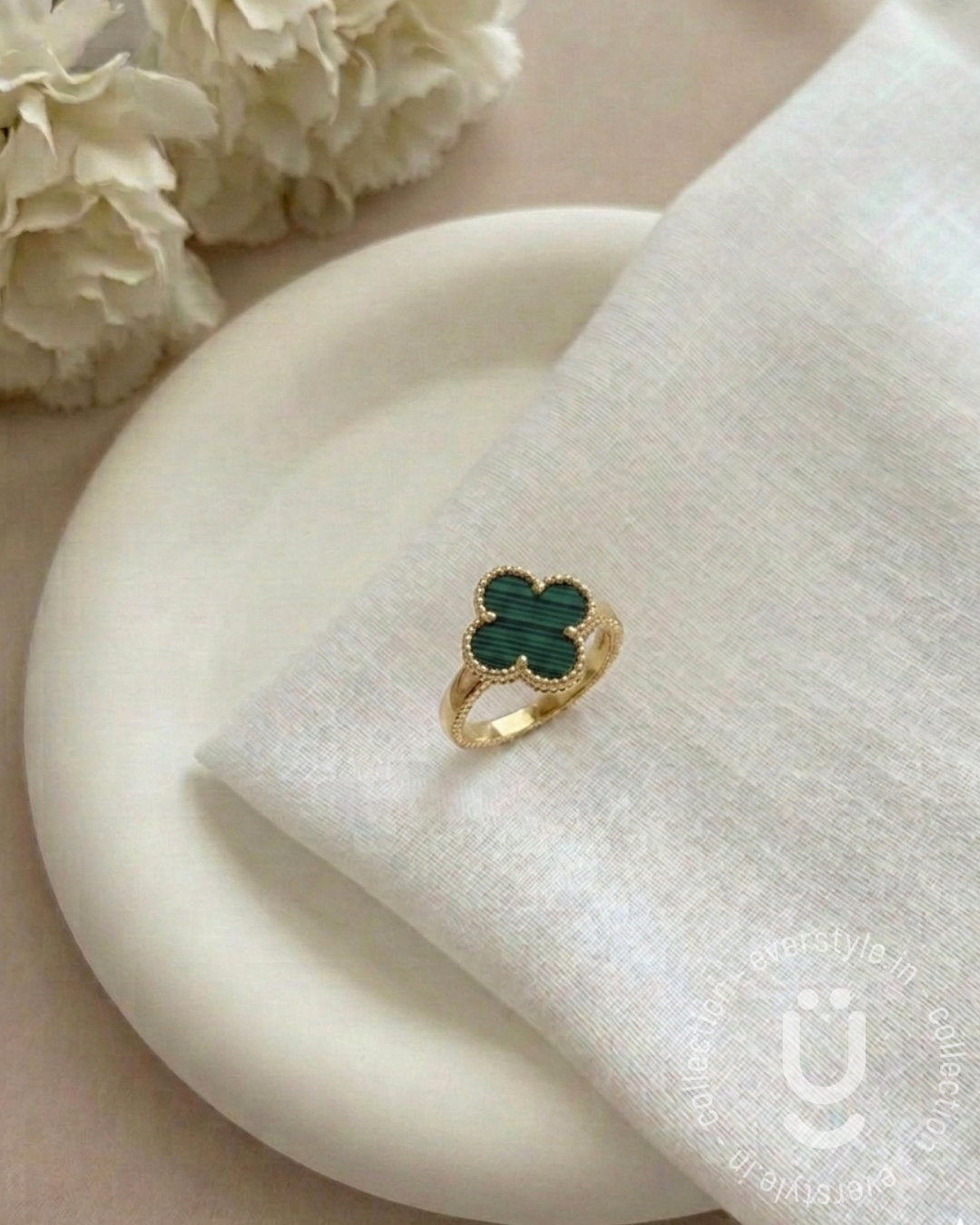 Anti-Tarnish Gold Green Clover Finger Ring With Adjustable Size