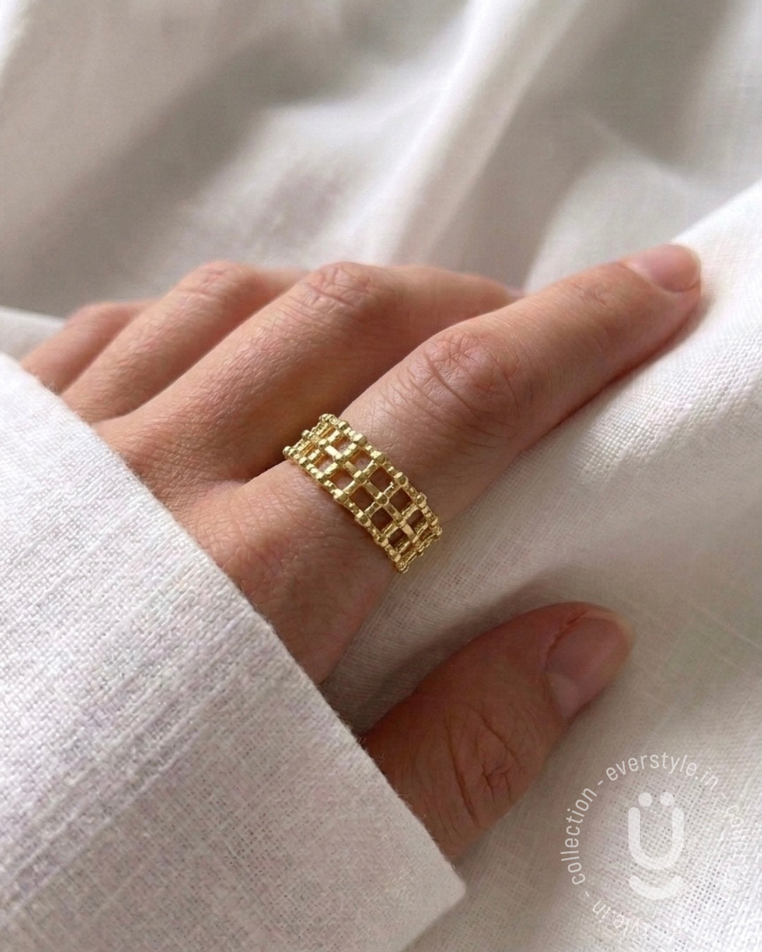 Anti-Tarnish Gold Finger Ring Adjustable Size