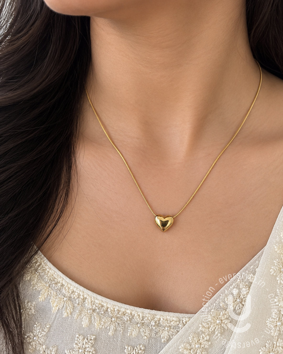 Anti-Tarnish Gold Heart Pendant Necklace
