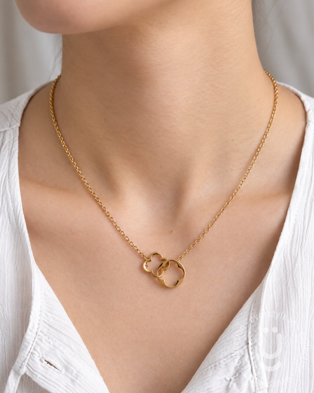 Anti-Tarnish Gold Double Clover Pendant Necklace