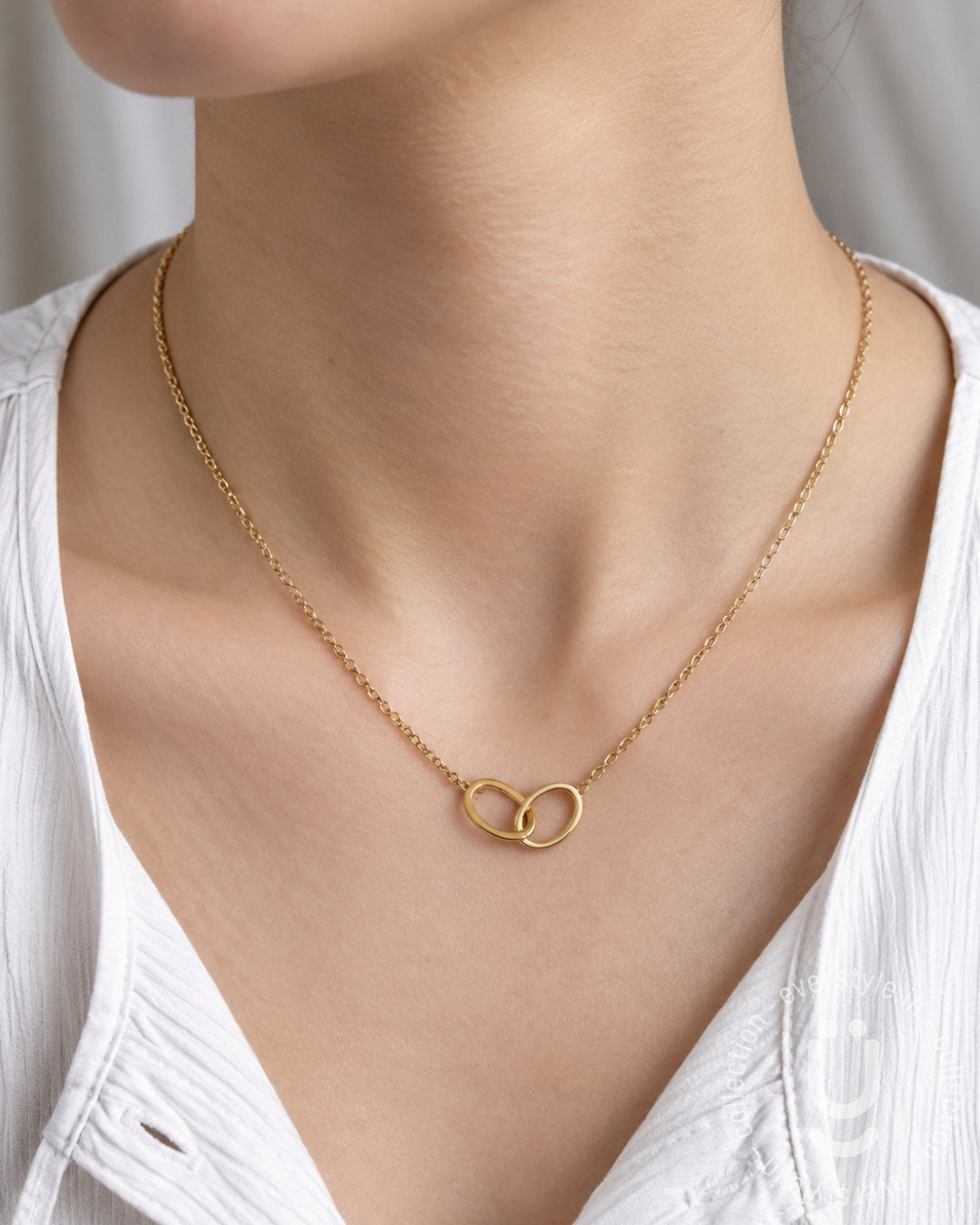 Anti-Tarnish Gold Double Ovel Necklace