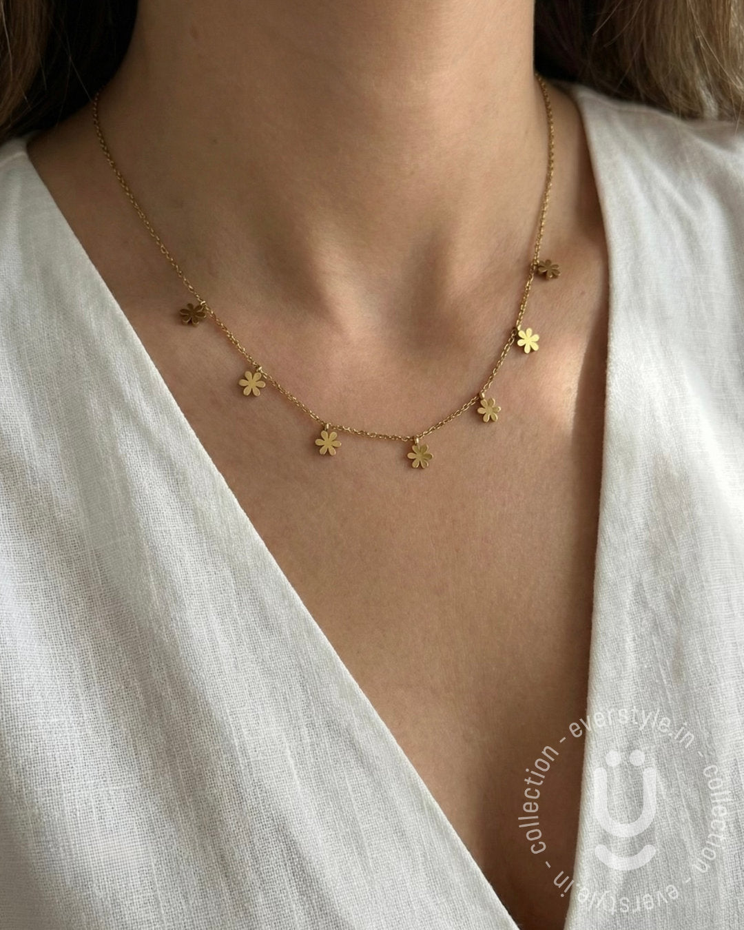Anti-Tarnish Gold Flower Necklace