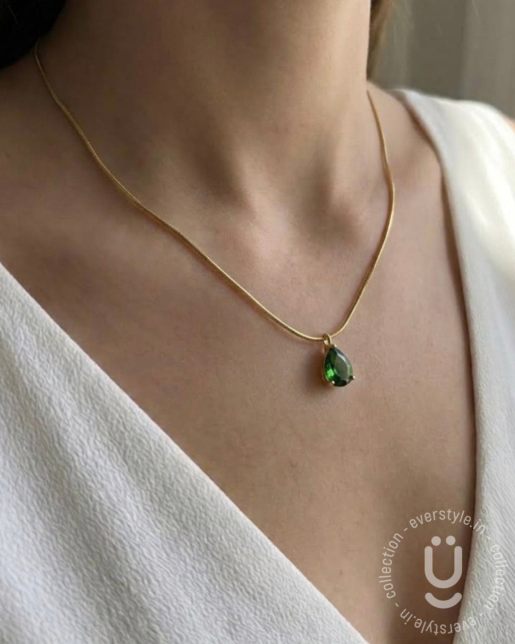 Anti-Tarnish Gold Green Drop Diamond Pendant Necklace
