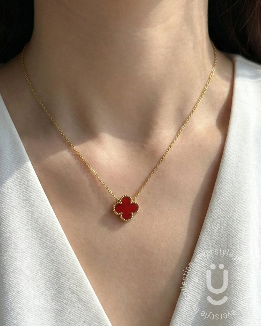 Anti-Tarnish Gold Red Clover Pendant Necklace