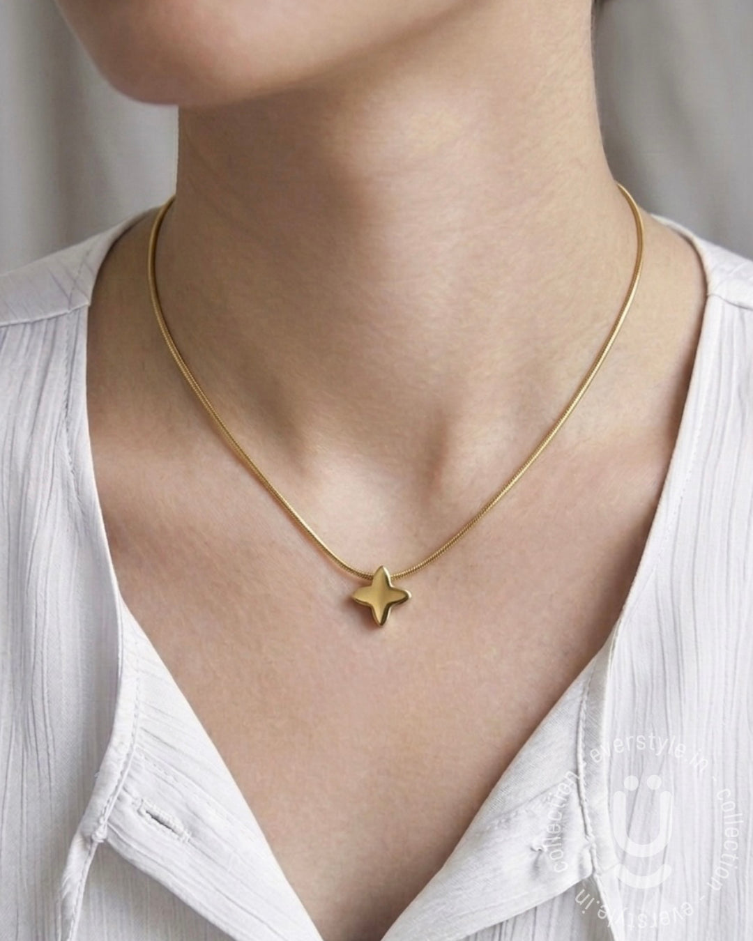 Anti-Tarnish Gold Star Pendant Necklace